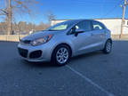 2014 Kia Rio 5-Door LX 4dr Wagon 6A