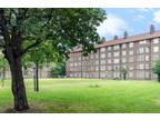 2 bed flat for sale in Green Hundred Road, SE15, London