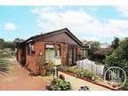 3 bed house for sale in Pinewood Gardens, NR34, Beccles