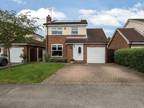 3 bed house for sale in Oak Road, YO8,