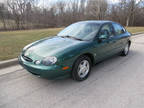 1999 Ford Taurus SE 4dr Sedan