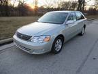 2002 Toyota Avalon XL 4dr Sedan w/Bucket Seats