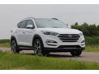 2016 Hyundai Tucson SE 4dr SUV (Very Clean)