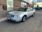 2011 Cadillac DTS 4dr Sdn Luxury Collection