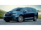 2024 Chrysler Pacifica Hybrid Pinnacle