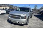 2013 Chevrolet Avalanche Black Diamond LTZ Sport Utility Pickup 4D 5 1/4 ft