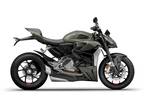 2024 Ducati Streetfighter V2 Storm Green