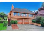 201 Maywood Dr, San Francisco CA 94127-2009