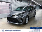 2022 Toyota Sienna XSE Hybrid | 3rd Row Seating | Sunroof | Navigation | Heated