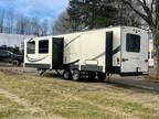 2018 Keystone 29fk stunning Rv travel trailer Camper...Low reserve.
