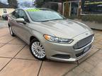 2015 Ford Fusion Hybrid *1 Owner* *Only 21,475* 43 MPG