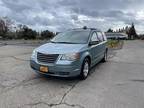 2008 Chrysler Town & Country Touring Minivan 4D