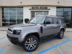 2024 Land Rover Defender Gray, 14 miles