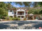 3268 Serra Rd, Malibu, CA 90265