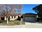 751 Amor Dr, San Jacinto, CA 92582