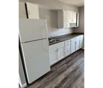Apartments For Rent at 262 Birmingham St in Saint Paul MN is a Apartment