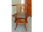 oak rocker, plus other items read comments