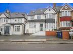 4 bed house to rent in St. Marys Crescent, NW4, London
