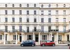 Notting Hill, Greater London, 2 bedroom flat/apartment for sale in Leinster