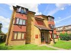 1 bed flat to rent in Mead Avenue, SL3, Slough