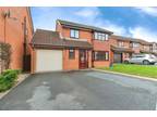 4 bedroom detached house for sale in Aspen Way, Telford, TF5