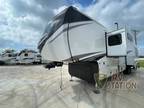 2024 Jayco Pinnacle 38FBRK 43ft