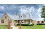 472 Oriole Ave, Camp Wood, TX 78833