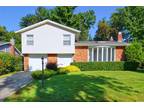 35 Lewis Lane, Port Washington, NY 11050