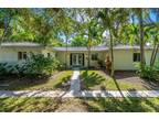 7460 SW 164th St, Palmetto Bay, FL 33157