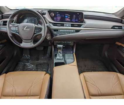 2019 Lexus ES 350 Ultra Luxury is a Yellow 2019 Lexus es 350 Sedan in Naples FL