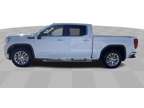 2021 GMC Sierra 1500 4WD Crew Cab Short Box SLT