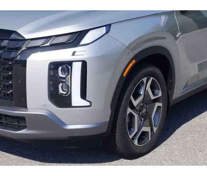 2023 Hyundai Palisade Limited is a Silver 2023 SUV in North Wilkesboro NC