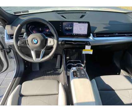 2024 BMW X2 xDrive28i is a White 2024 BMW X2 xDrive28i SUV in Mechanicsburg PA