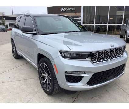 2023 Jeep Grand Cherokee Summit Reserve 4x4 is a Silver 2023 Jeep grand cherokee Summit SUV in Avon IN