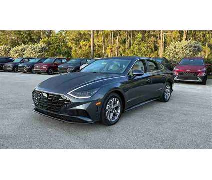 2023 Hyundai Sonata SEL is a Grey 2023 Hyundai Sonata Sedan in Vero Beach FL