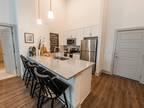 Exceptional 1BD 1BA Available