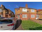 2 bed flat for sale in Winton Drive, WD3, Rickmansworth