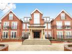 Uplands Park Road, Enfield Chase, London - Luxury Apartment with Private Garden