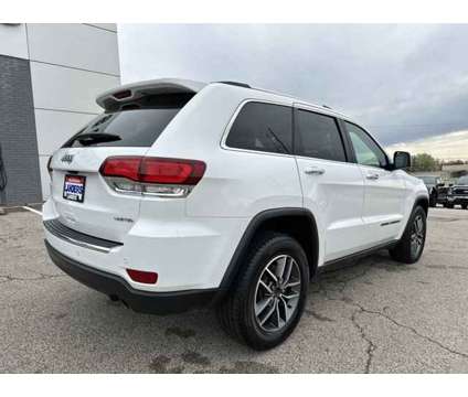 2021 Jeep Grand Cherokee Limited is a White 2021 Jeep grand cherokee Limited Car for Sale in Southaven MS