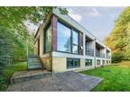2 bed house for sale in Buckingham Place, LS6, Leeds