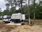 2018 Forest River Wildwood X-Lite 230BHXL 26ft