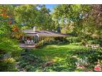 2610 MANDEVILLE CANYON RD, Los Angeles, CA 90049 Single Family Residence For