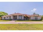 4138 S Robinson Rd, Grand Prairie, TX 75052