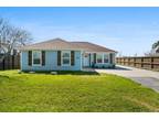 215 W Speckled Trout, Rockport, TX 78382