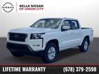 2024 Nissan frontier White, new