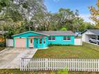 1512 East Pine Avenue, Mount Dora, FL 32757