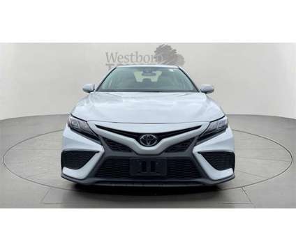 2022 Toyota Camry SE is a White 2022 Toyota Camry SE Sedan in Westborough MA