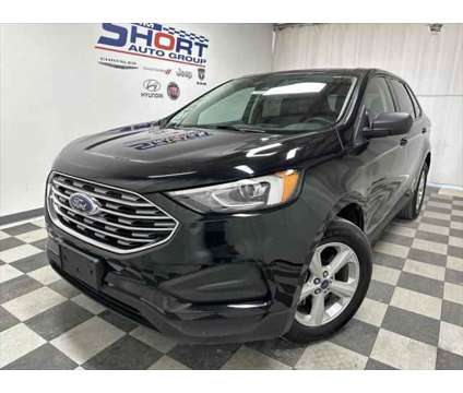 2021 Ford Edge SE is a Black 2021 Ford Edge SE SUV in Pikeville KY