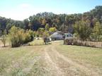 5754 Tazewell Hwy Sneedville, TN