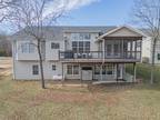 Osage Beach, 5 bedroom and 3 bathroom house in featuring